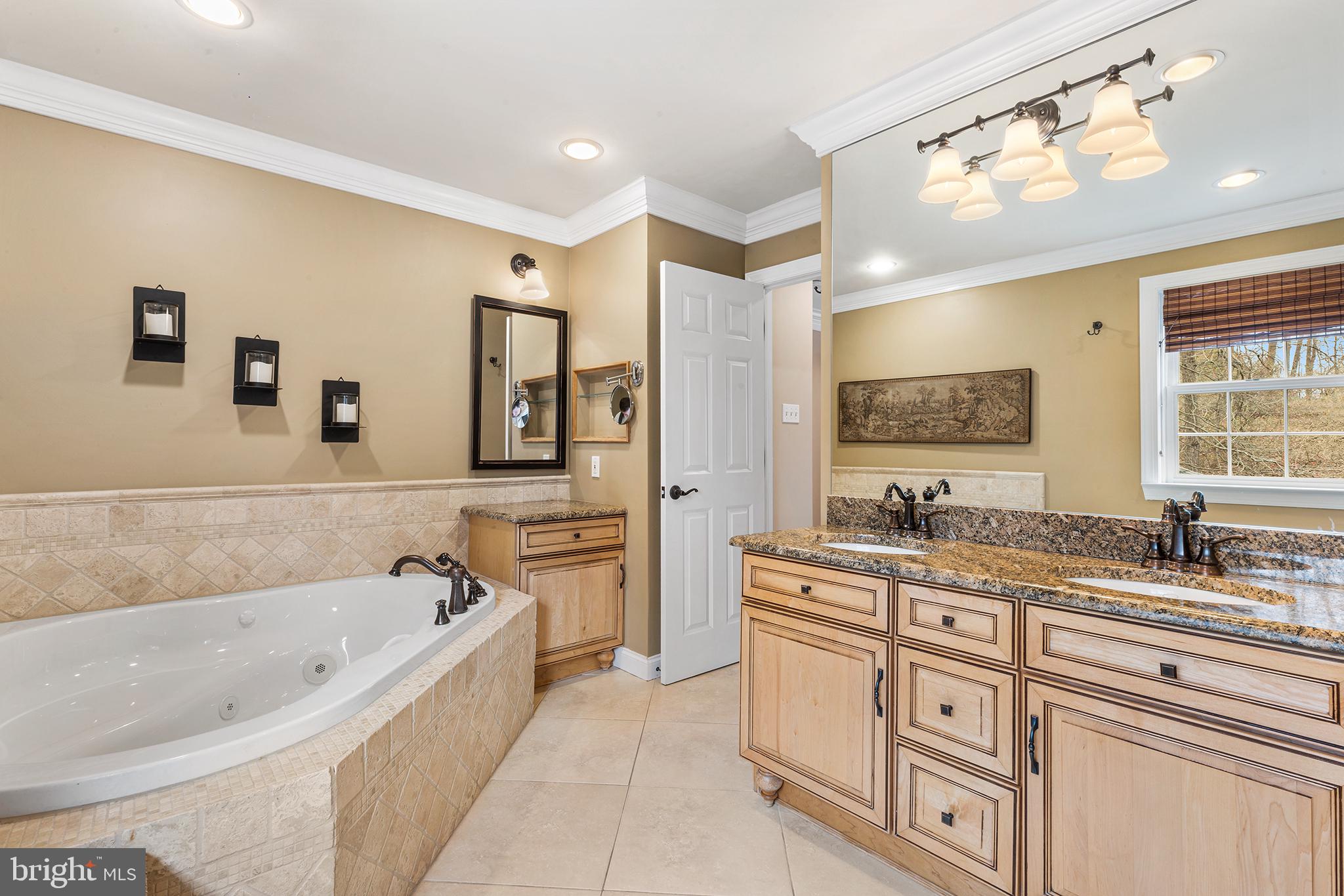 1110 MAULE LANE