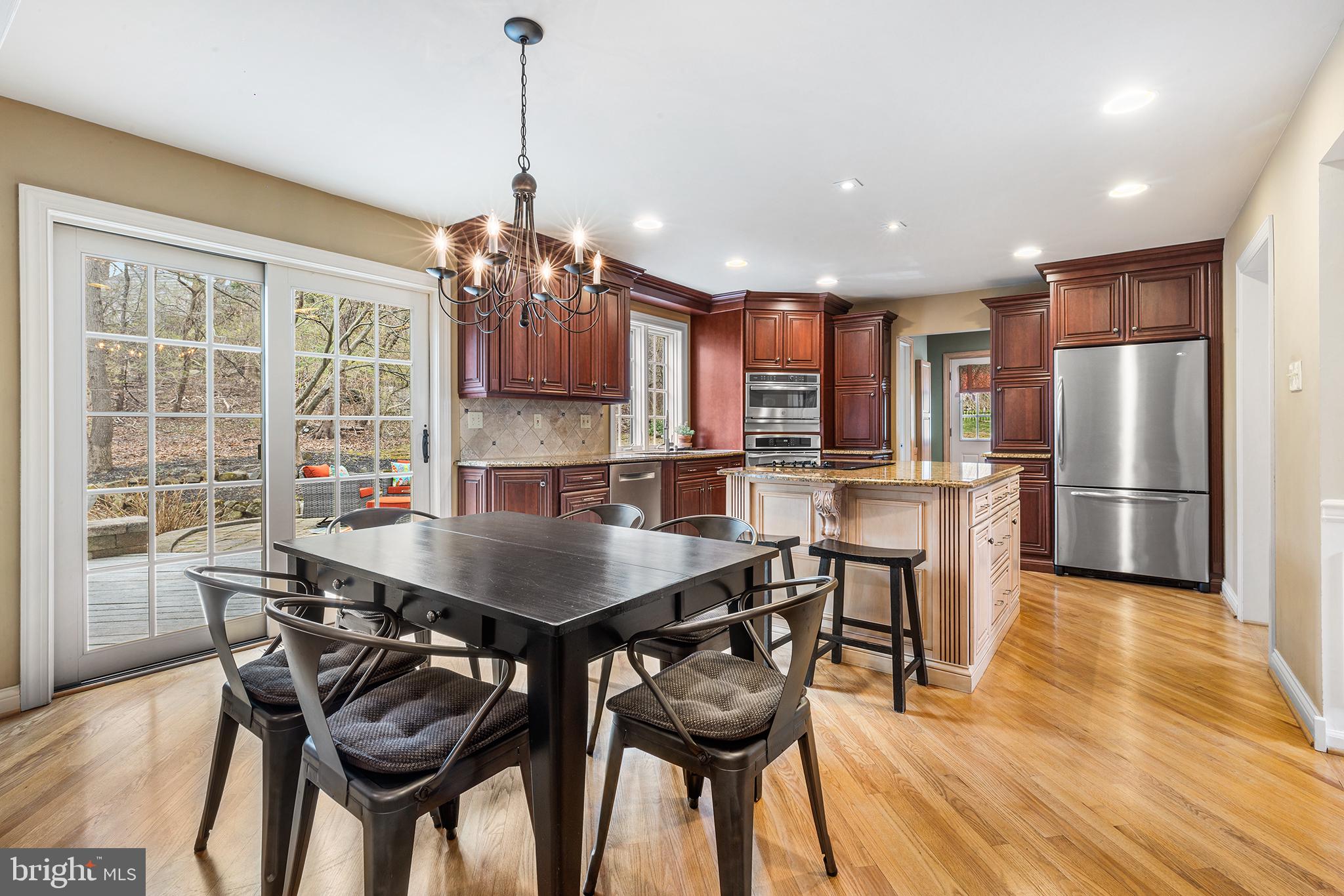1110 MAULE LANE
