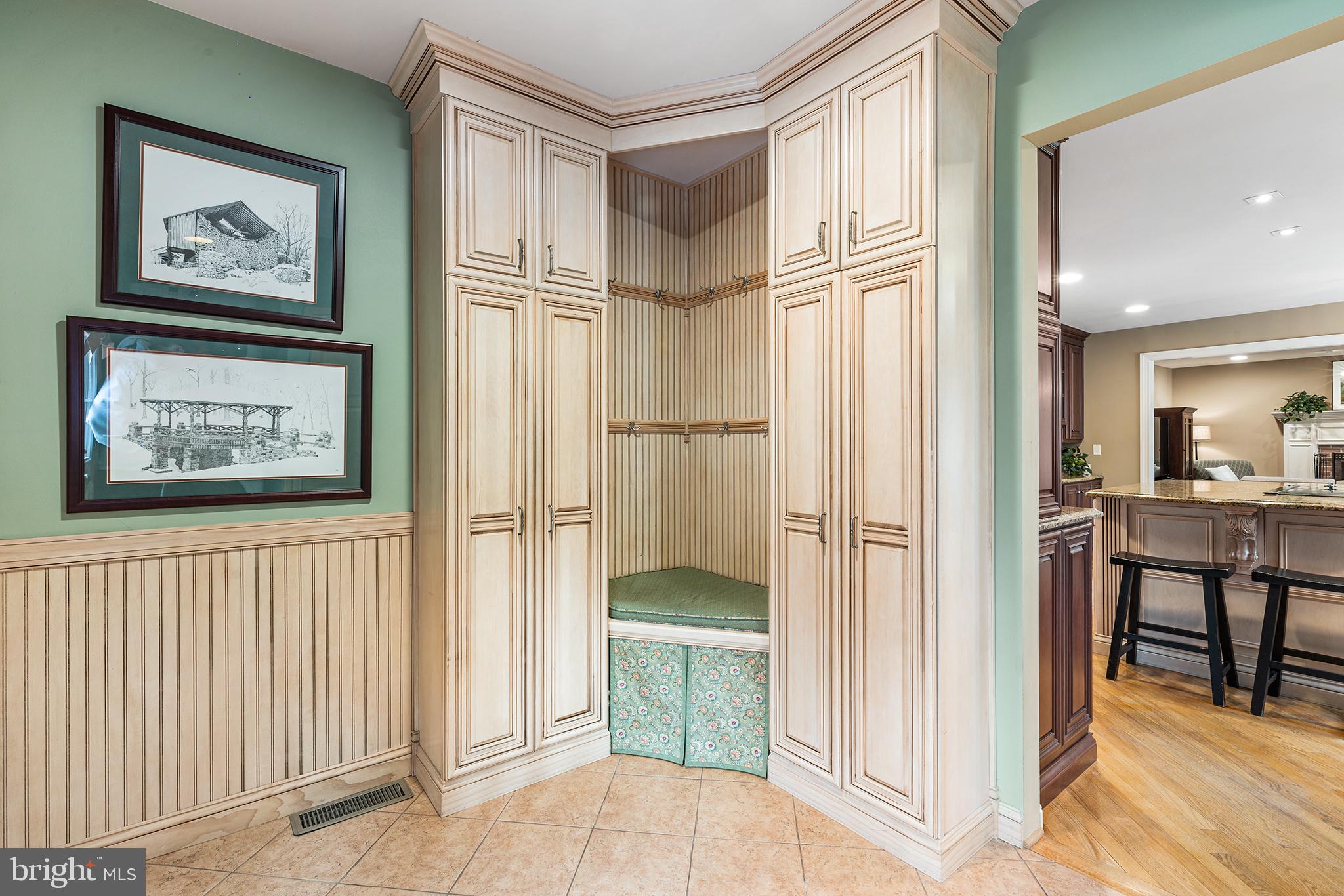 1110 MAULE LANE