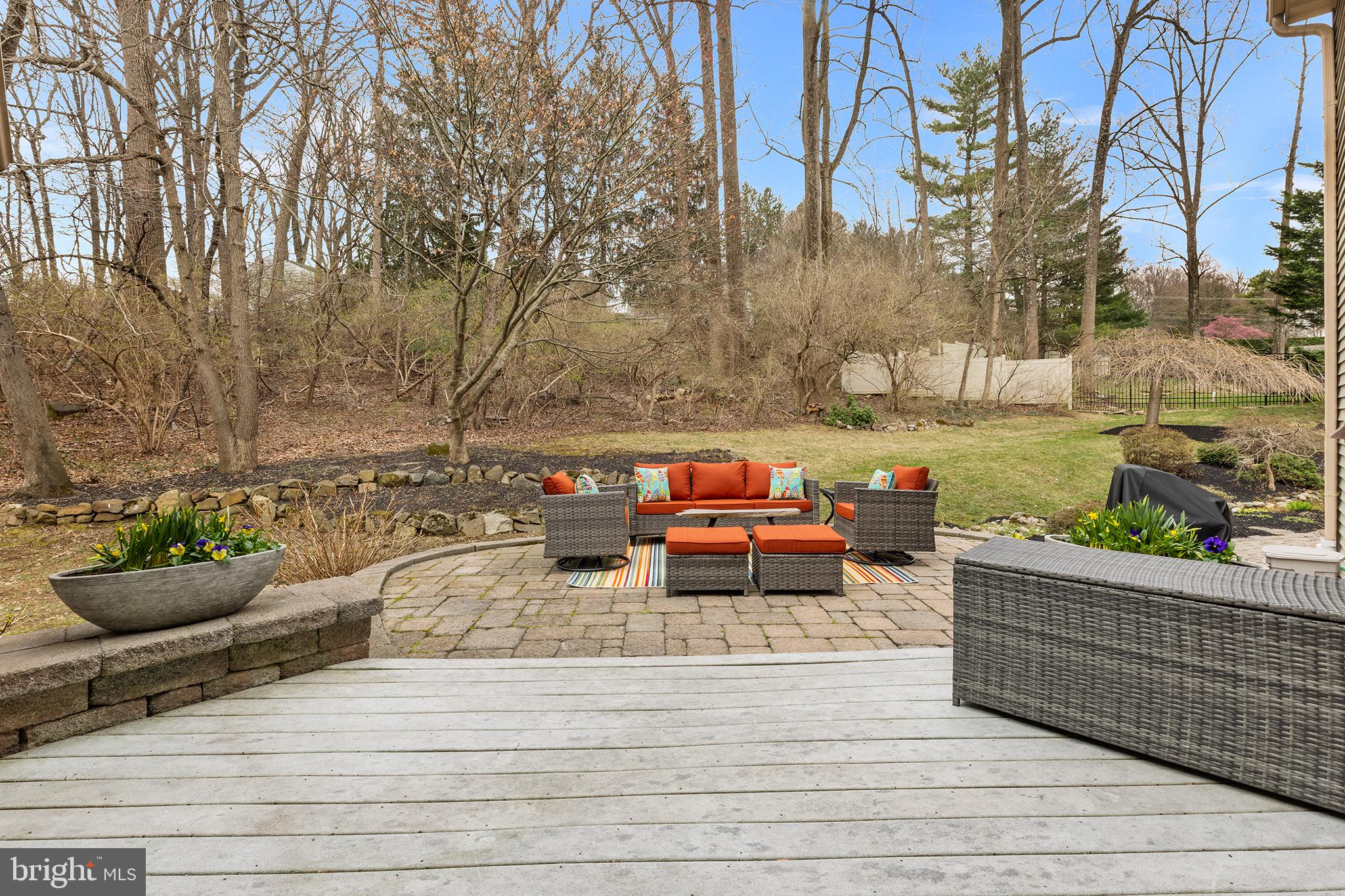1110 MAULE LANE