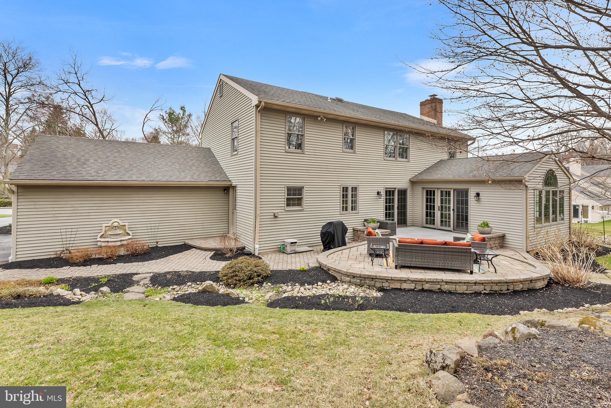 1110 MAULE LANE