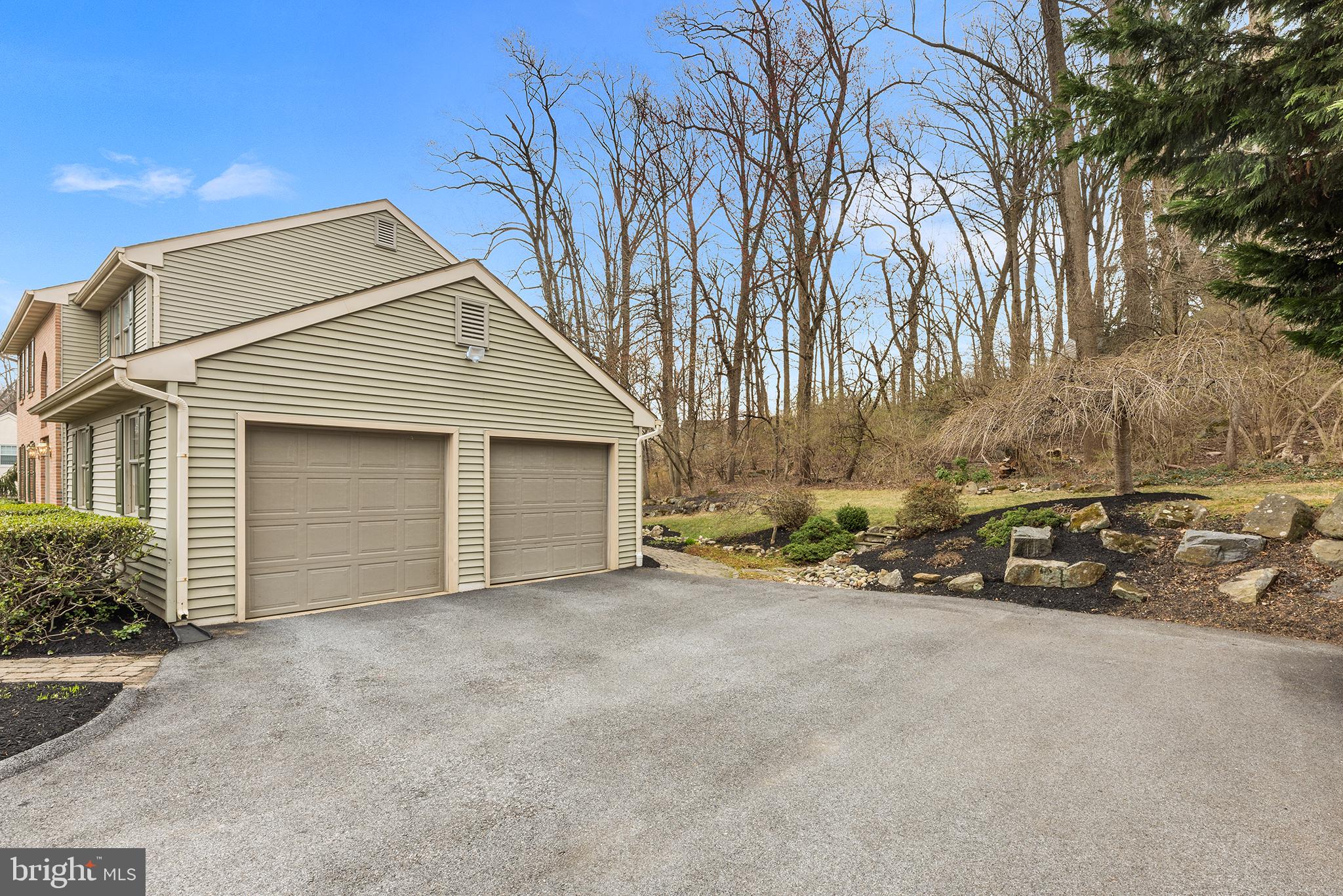 1110 MAULE LANE