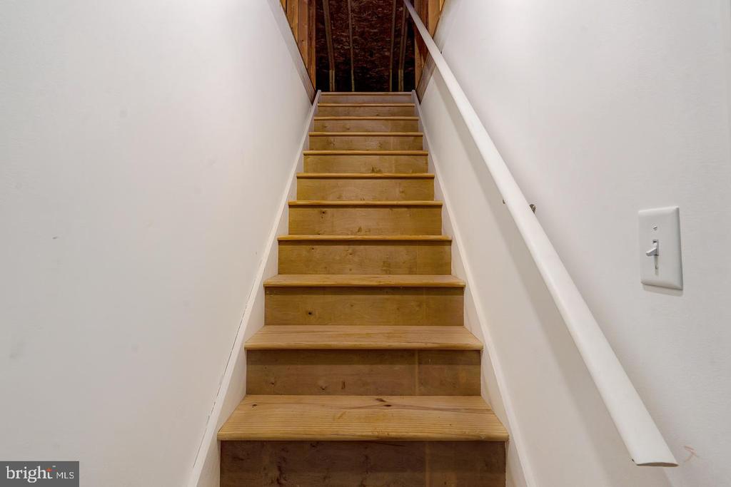 756 NORWOOD ROAD