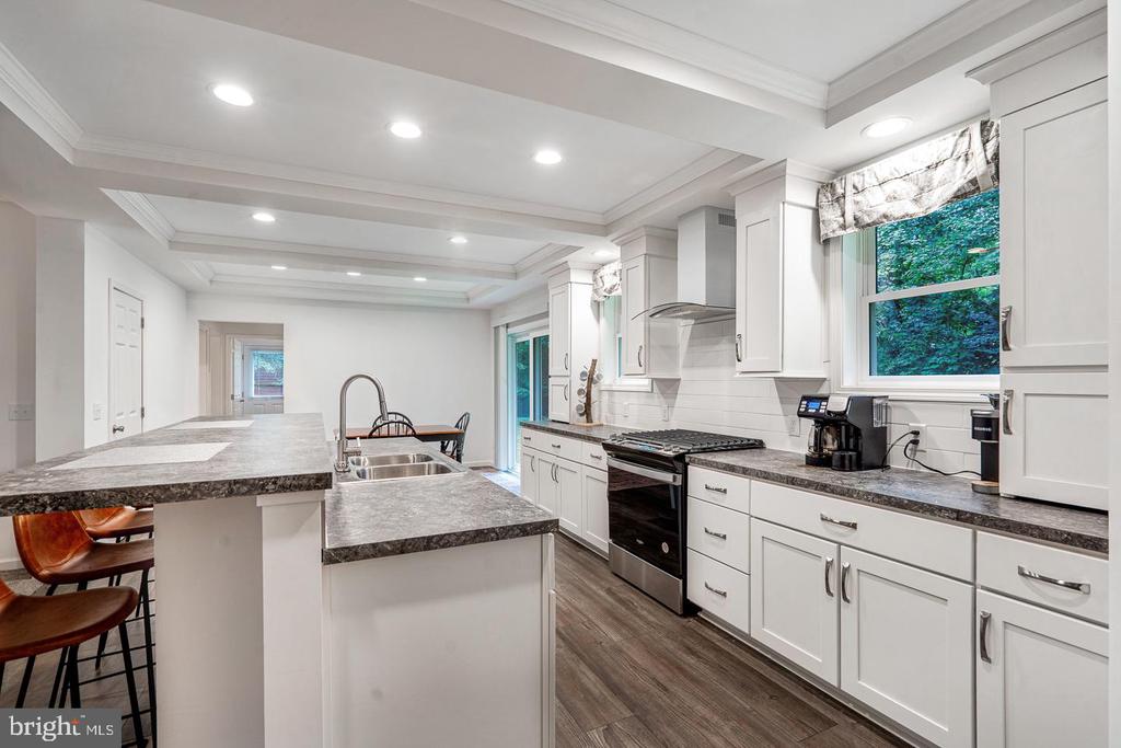 756 NORWOOD ROAD