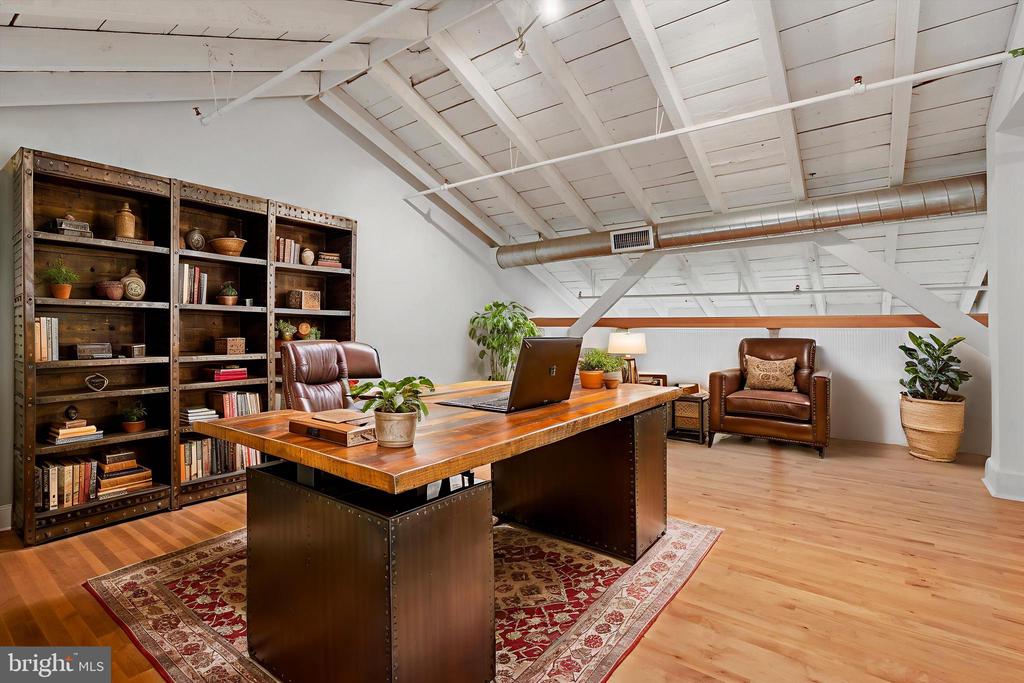 200 LINCOLN AVENUE 311