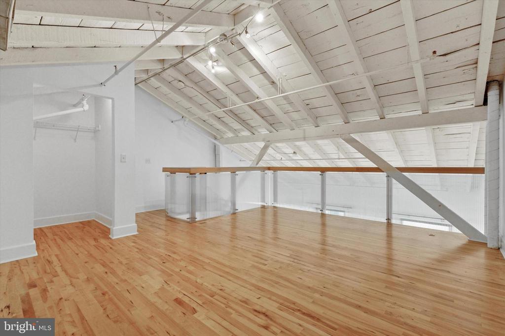 200 LINCOLN AVENUE 311