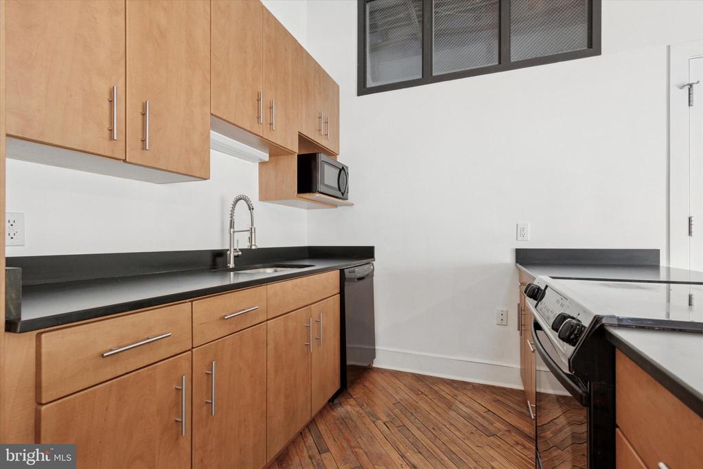 200 LINCOLN AVENUE 311
