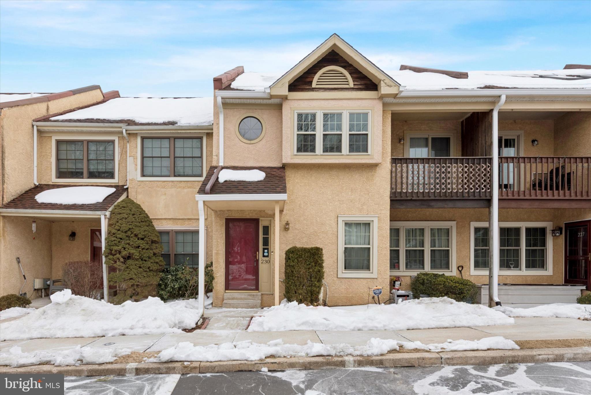 230 SMALLWOOD CT