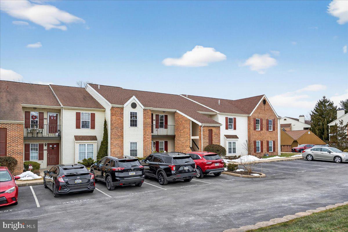 435 WESTRIDGE DRIVE 106