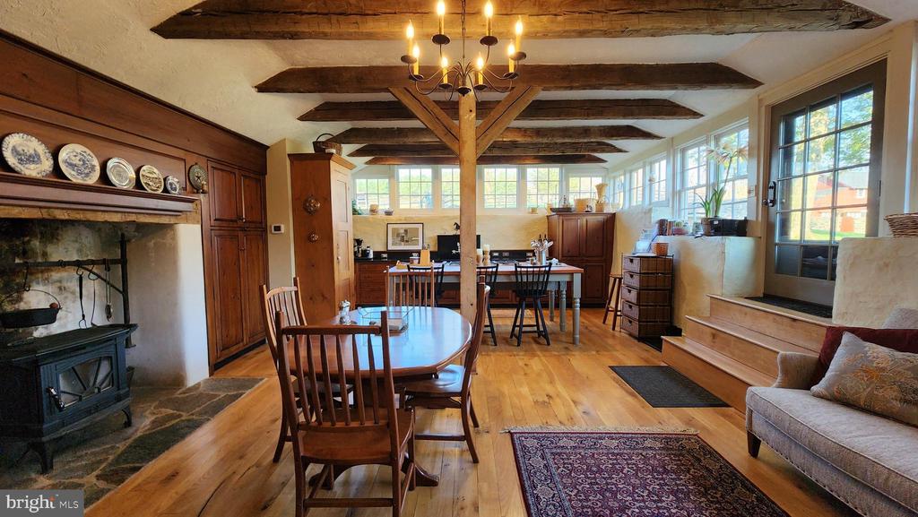 1175 MEETINGHOUSE ROAD