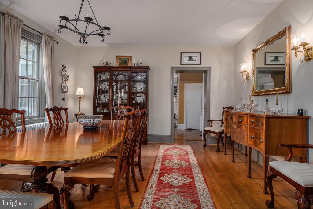 1175 MEETINGHOUSE ROAD