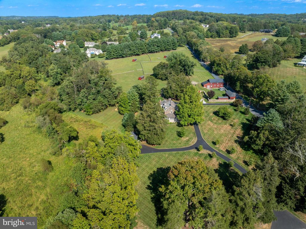 1175 MEETINGHOUSE ROAD