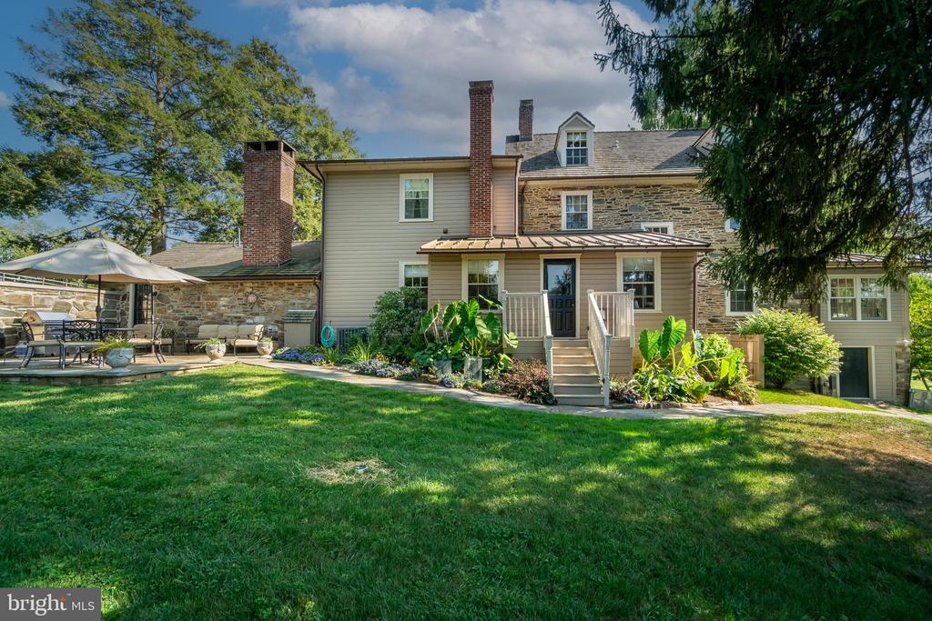 1175 MEETINGHOUSE ROAD