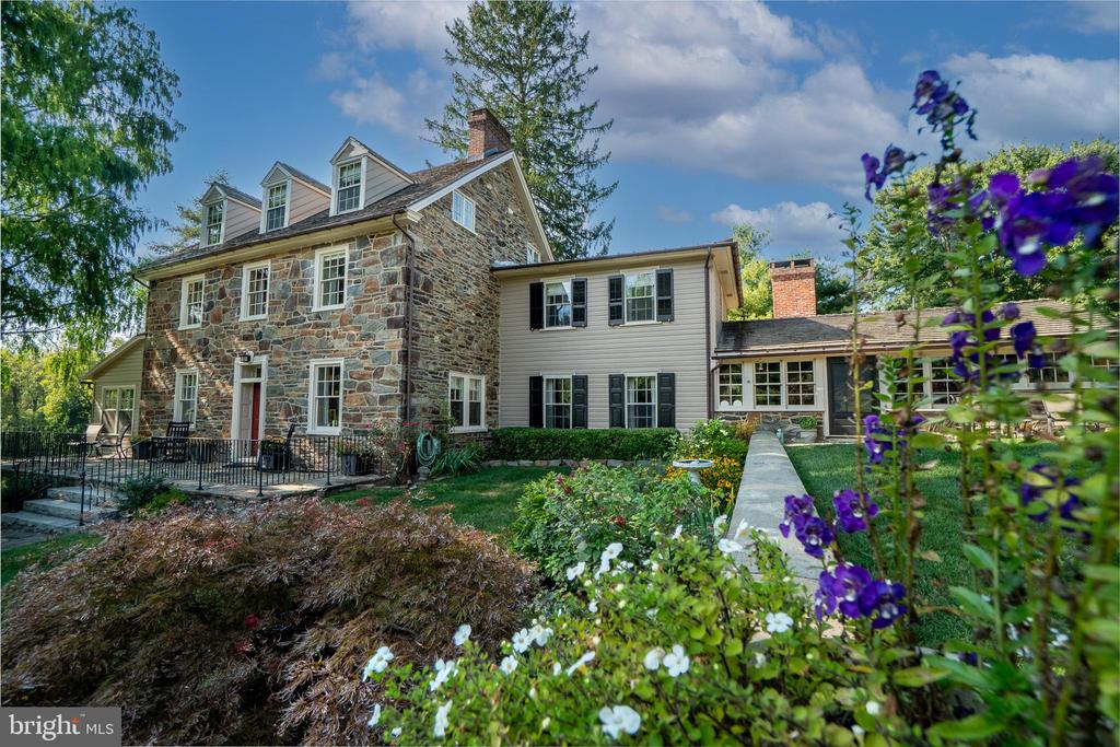 1175 MEETINGHOUSE ROAD