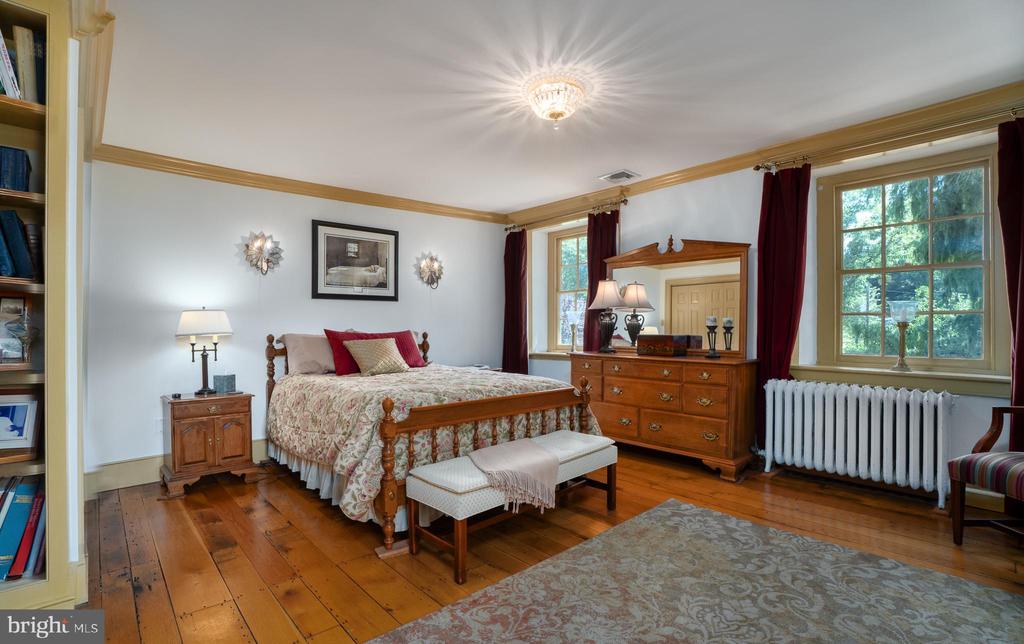 1175 MEETINGHOUSE ROAD