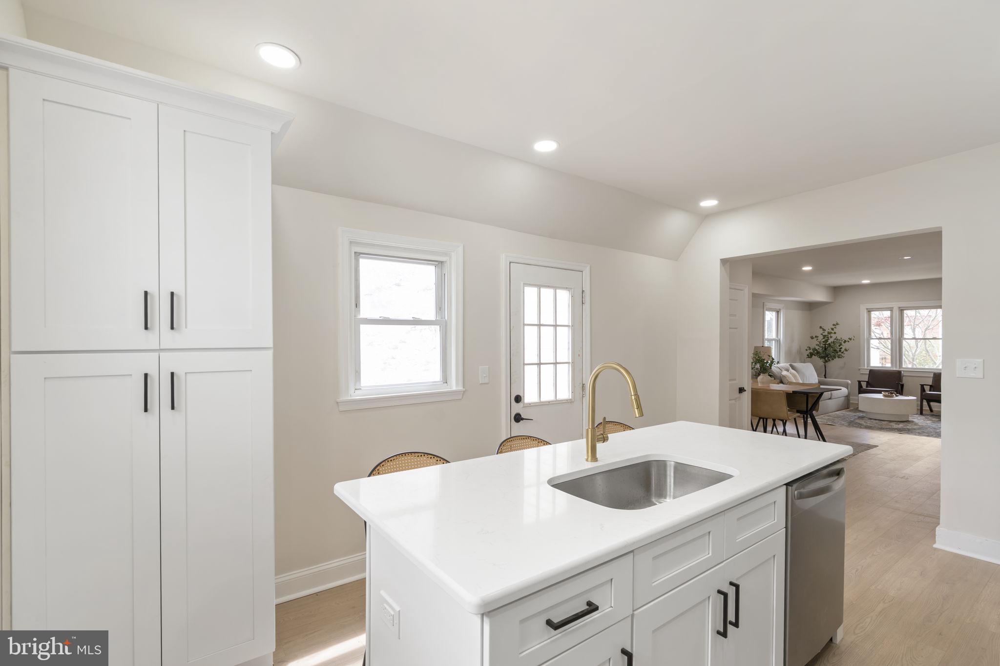 107 BRADFORD AVENUE