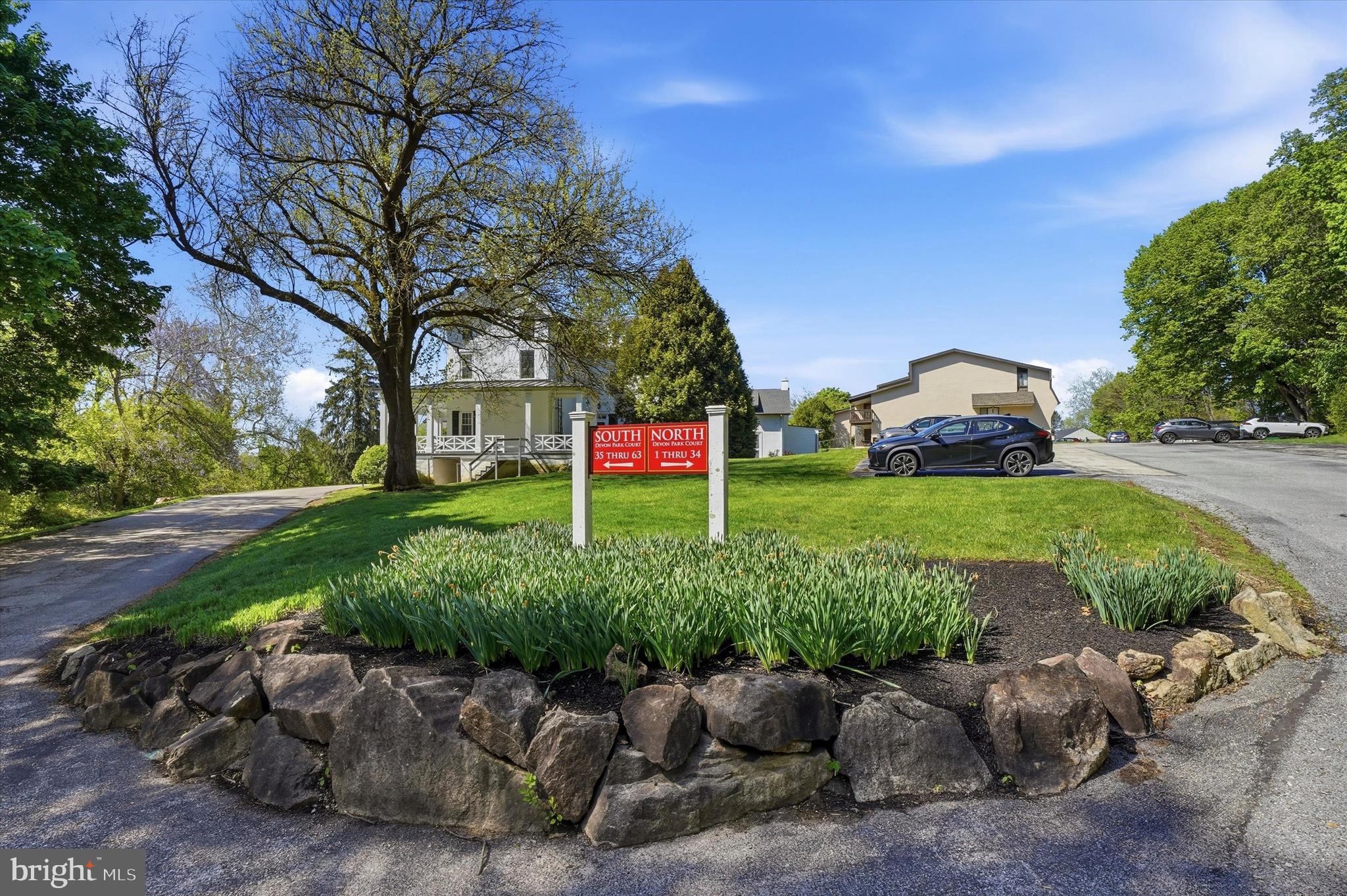30 N WATERLOO ROAD 12
