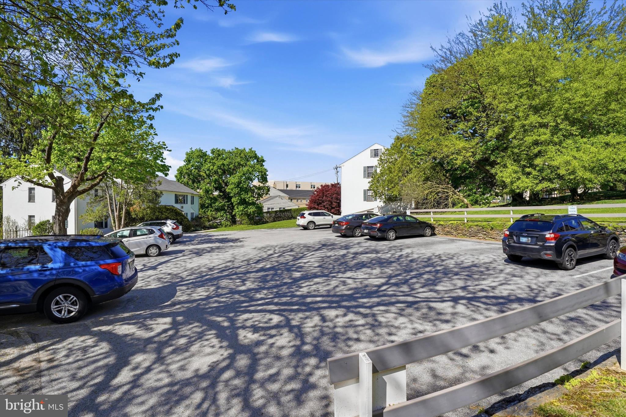 30 N WATERLOO ROAD 5