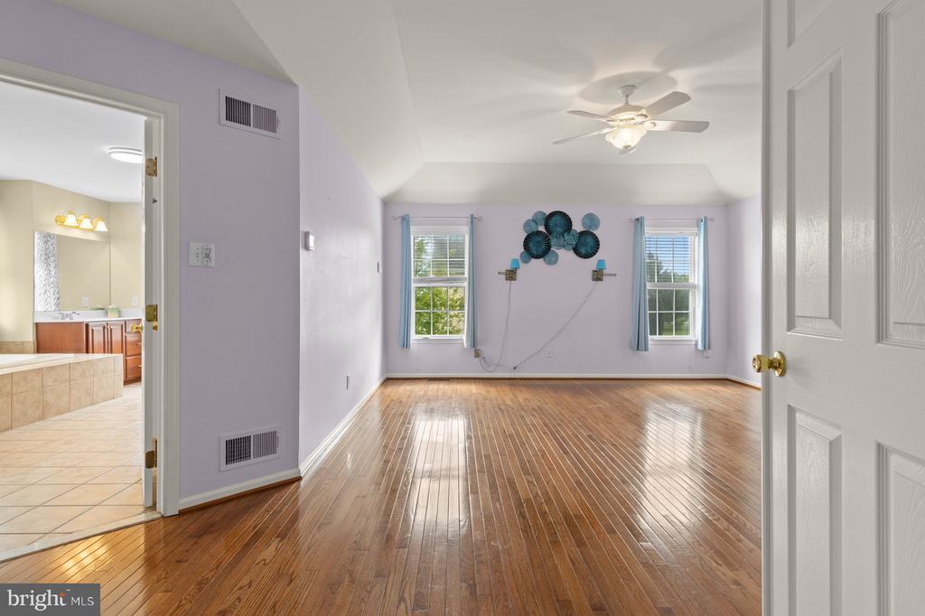 507 KELLEHER DRIVE