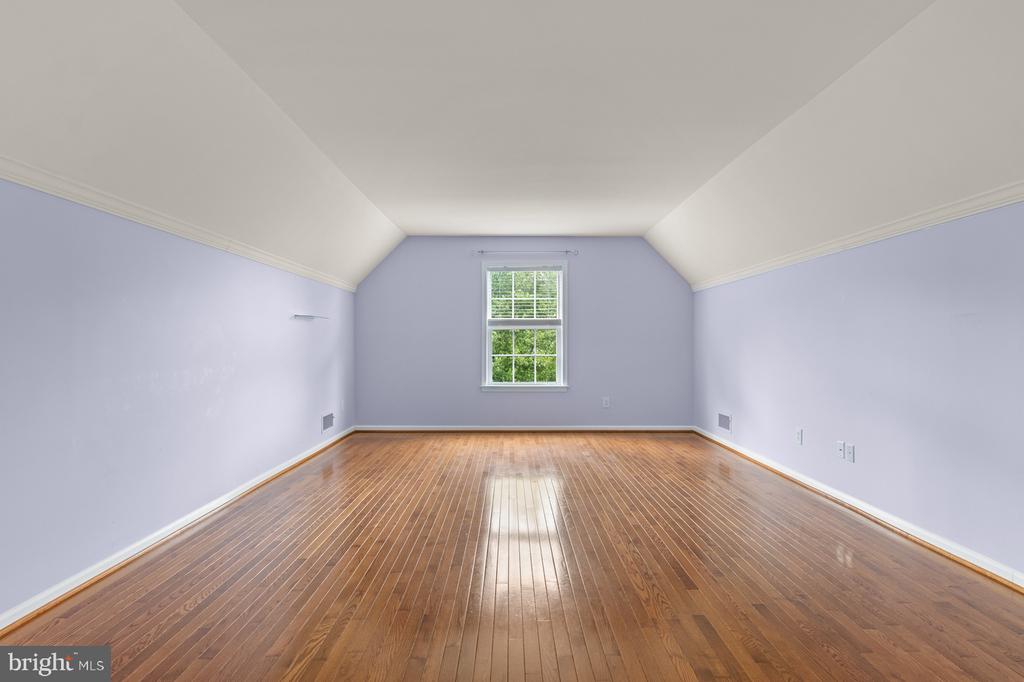 507 KELLEHER DRIVE