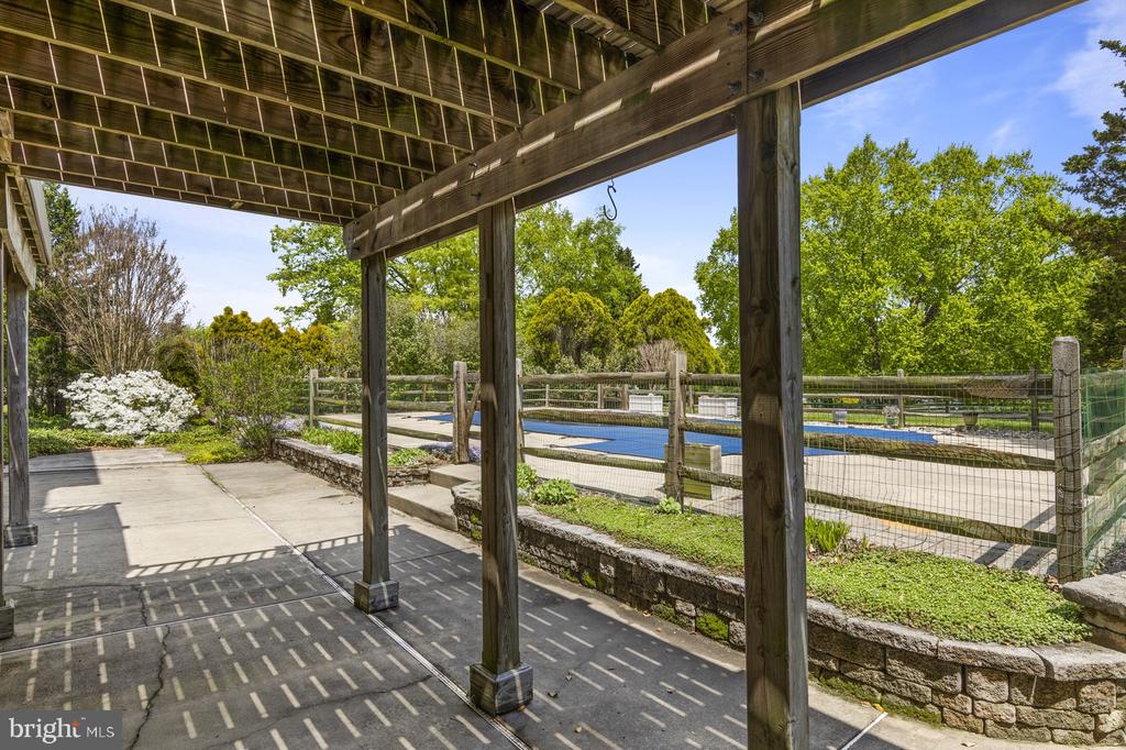 507 KELLEHER DRIVE