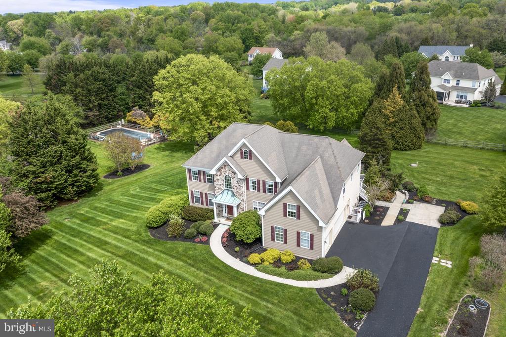 507 KELLEHER DRIVE