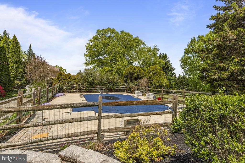 507 KELLEHER DRIVE