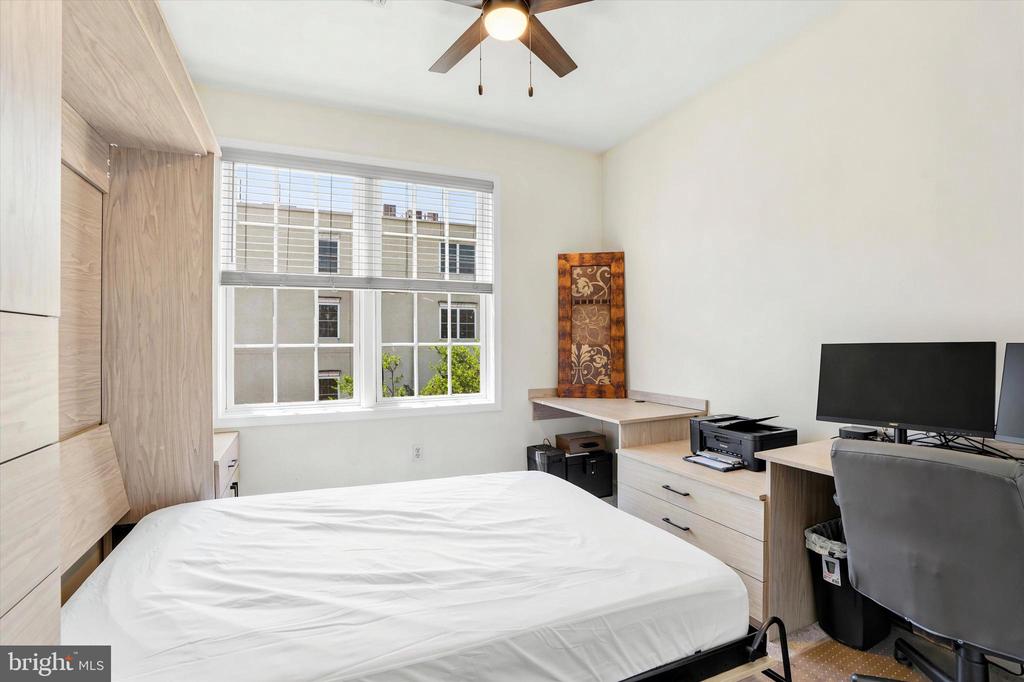 136 BRIDGE STREET Unit: 305