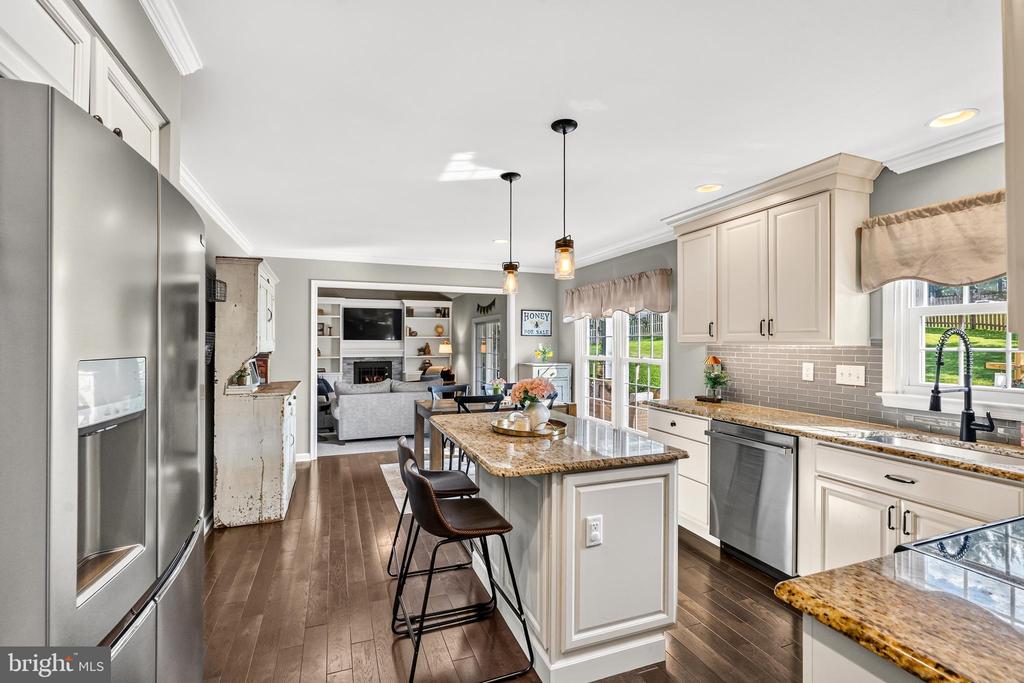 1110 COTSWOLD LANE
