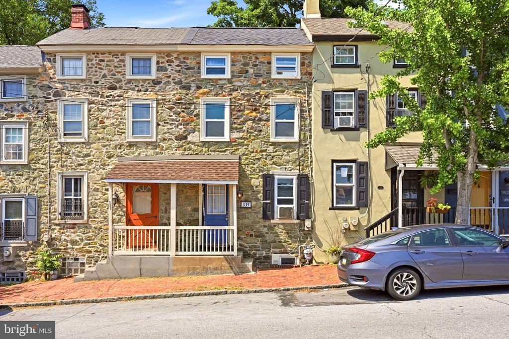 335 HANNUM AVENUE