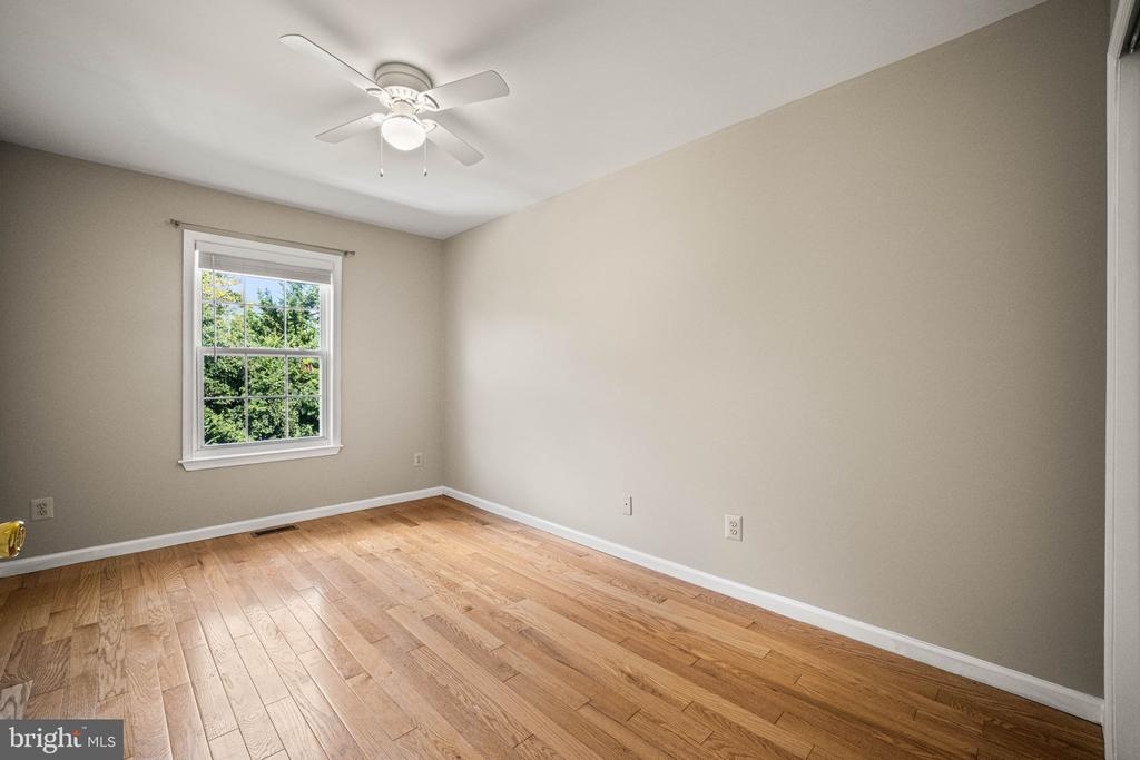 544 CORK CIRCLE