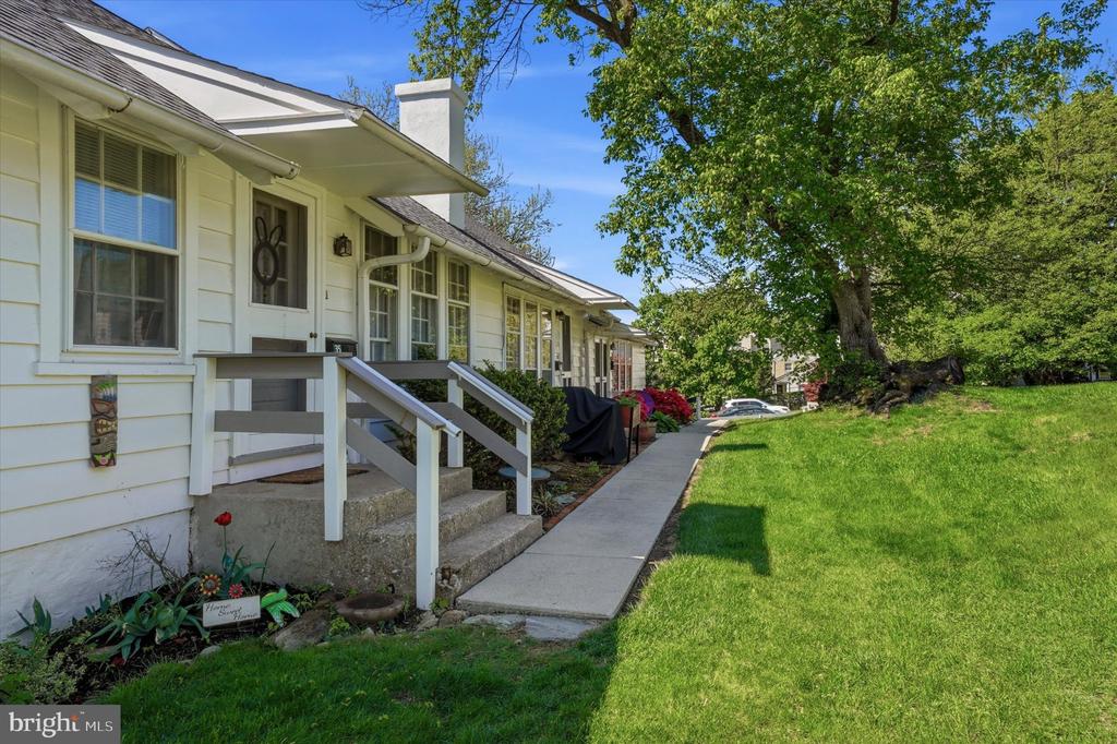 30 N WATERLOO ROAD Unit: 53