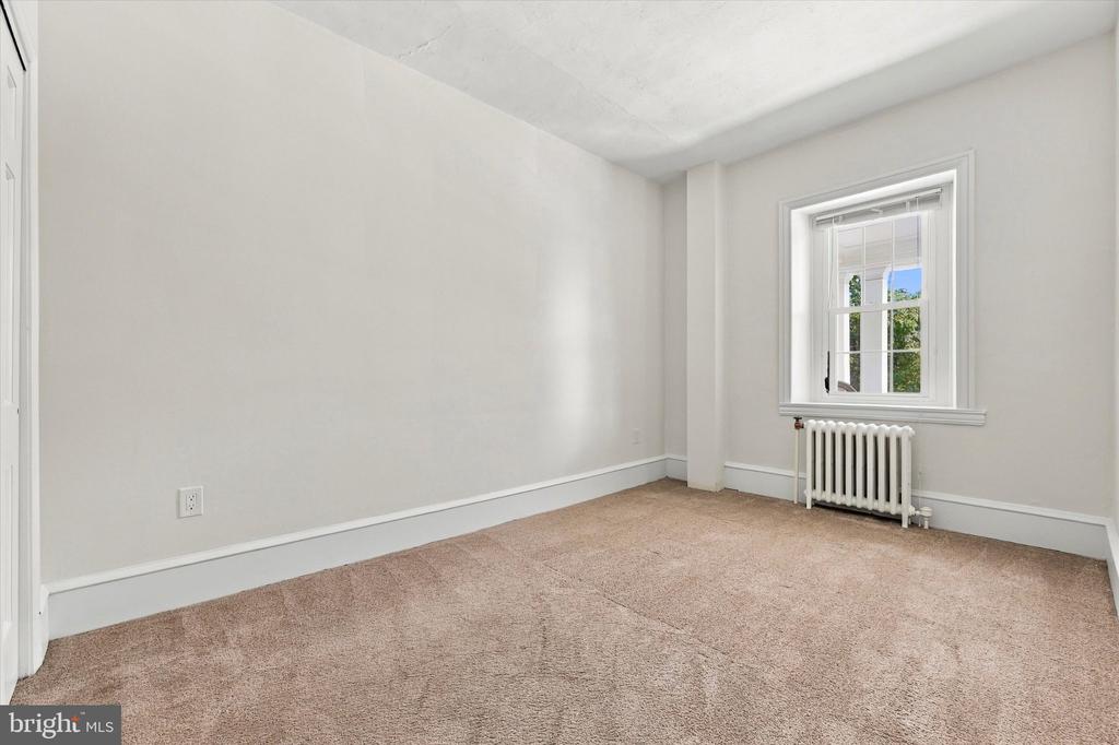 30 N WATERLOO ROAD Unit: 53