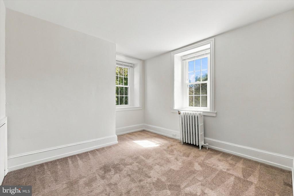 30 N WATERLOO ROAD Unit: 58