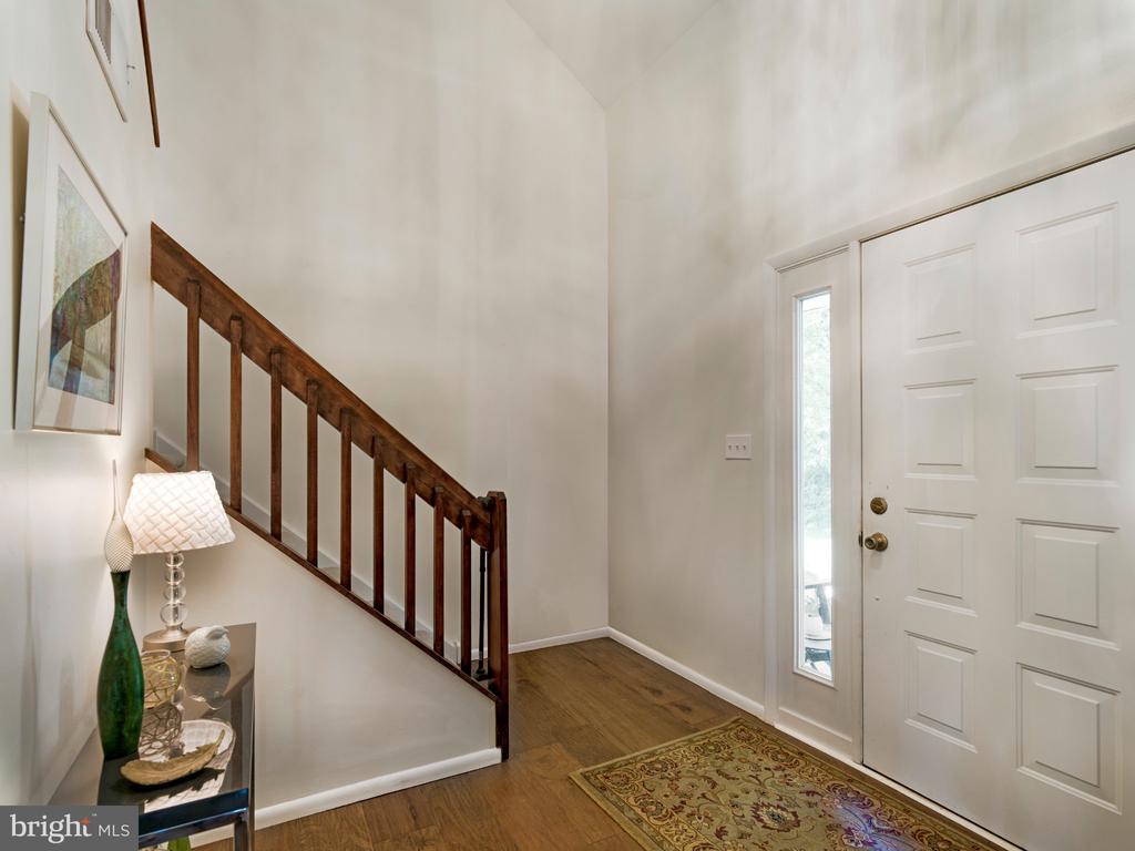 38 LAKEVIEW COURT Unit: 38