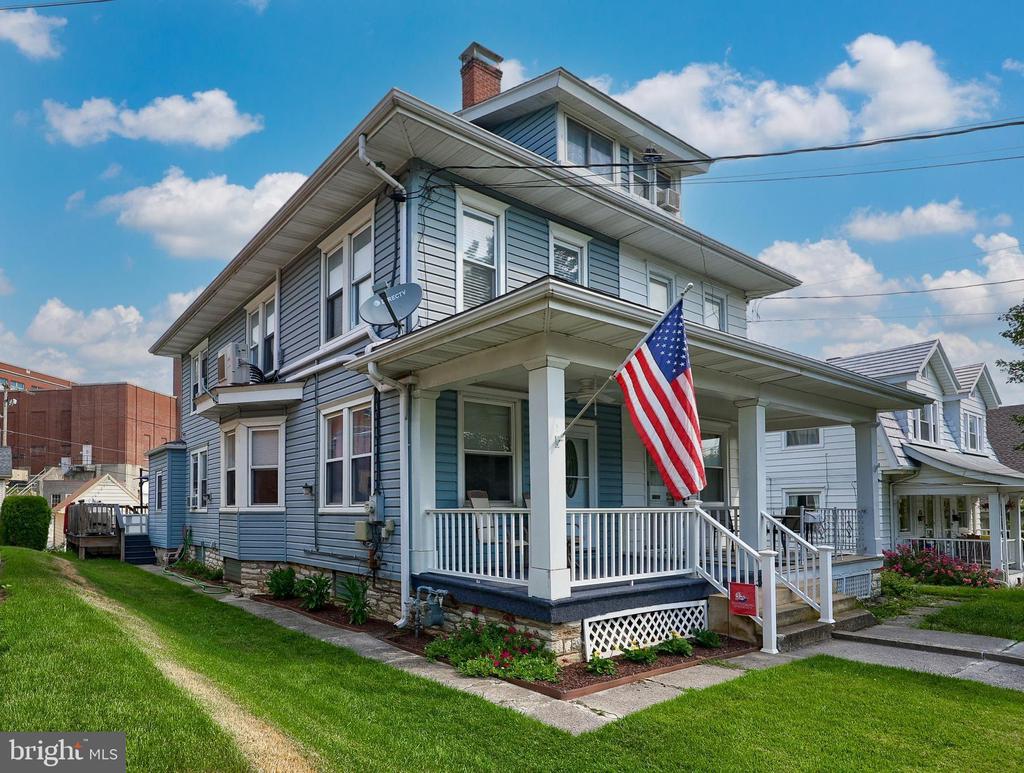101 E AREBA AVENUE