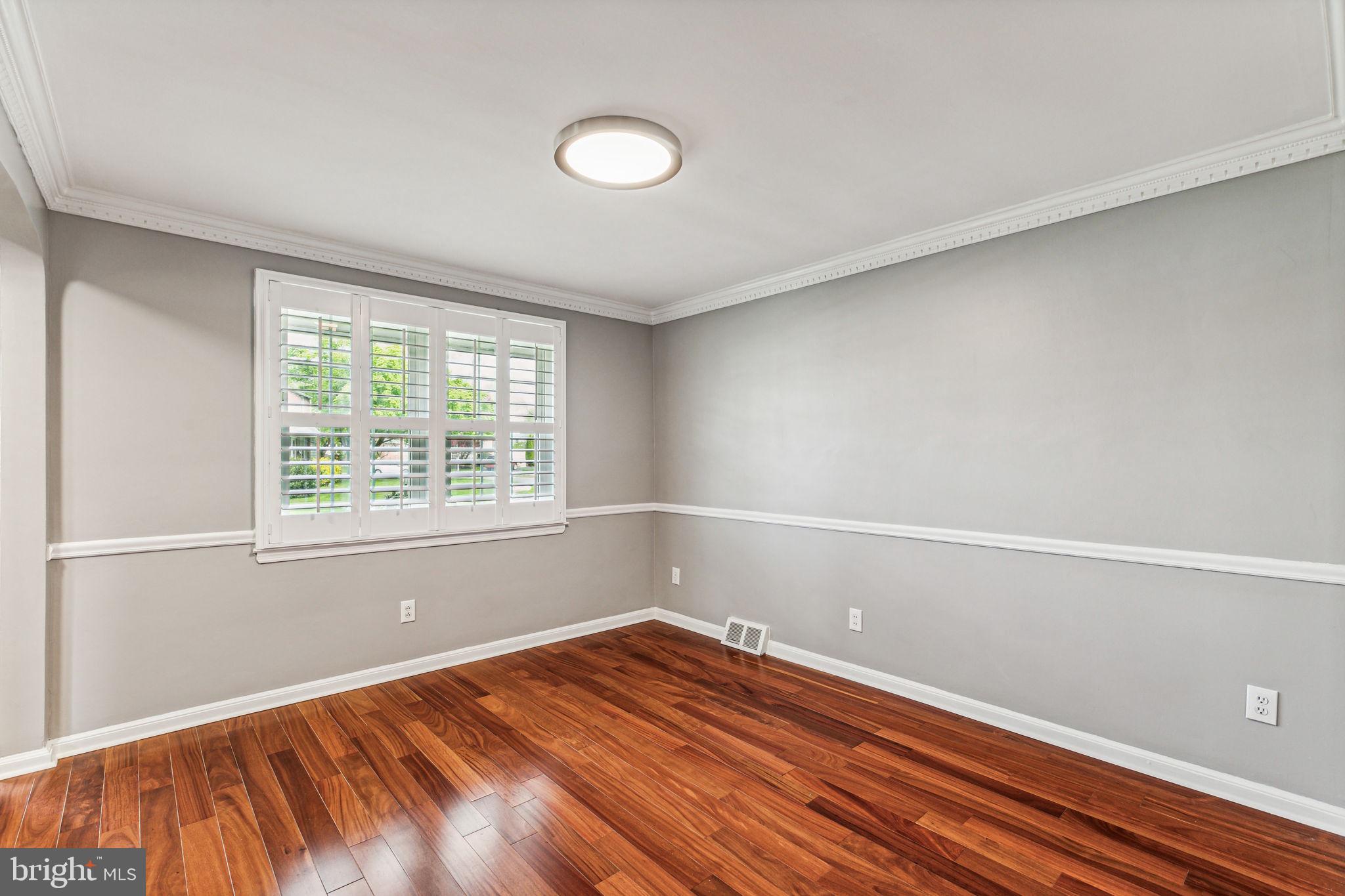 315 YARNALL DRIVE