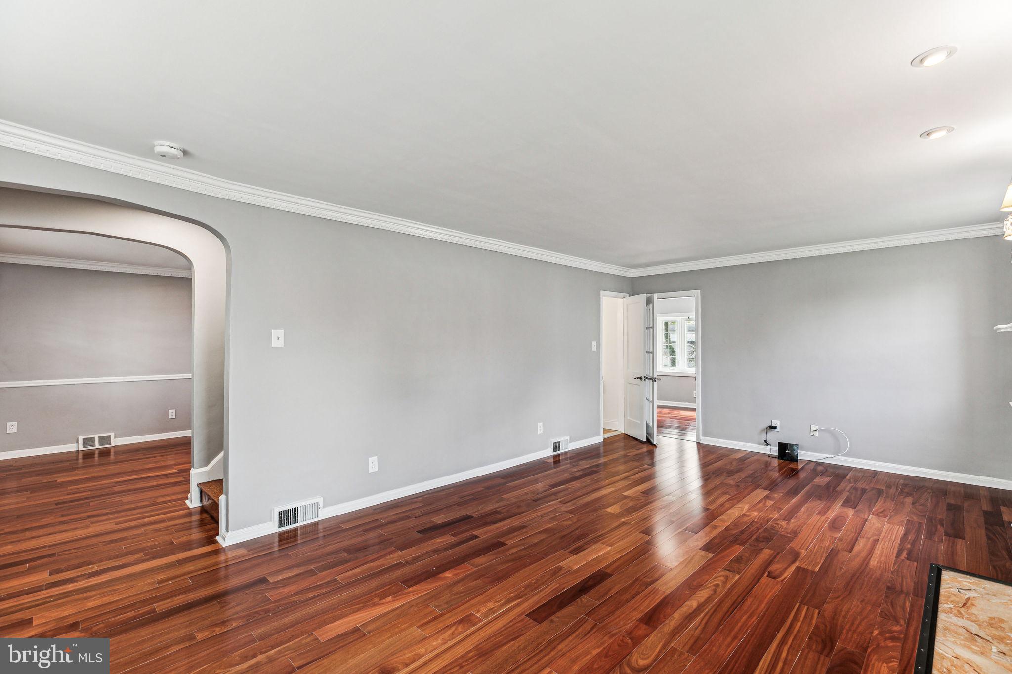 315 YARNALL DRIVE