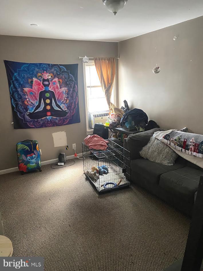 917 MAPLE TERRACE