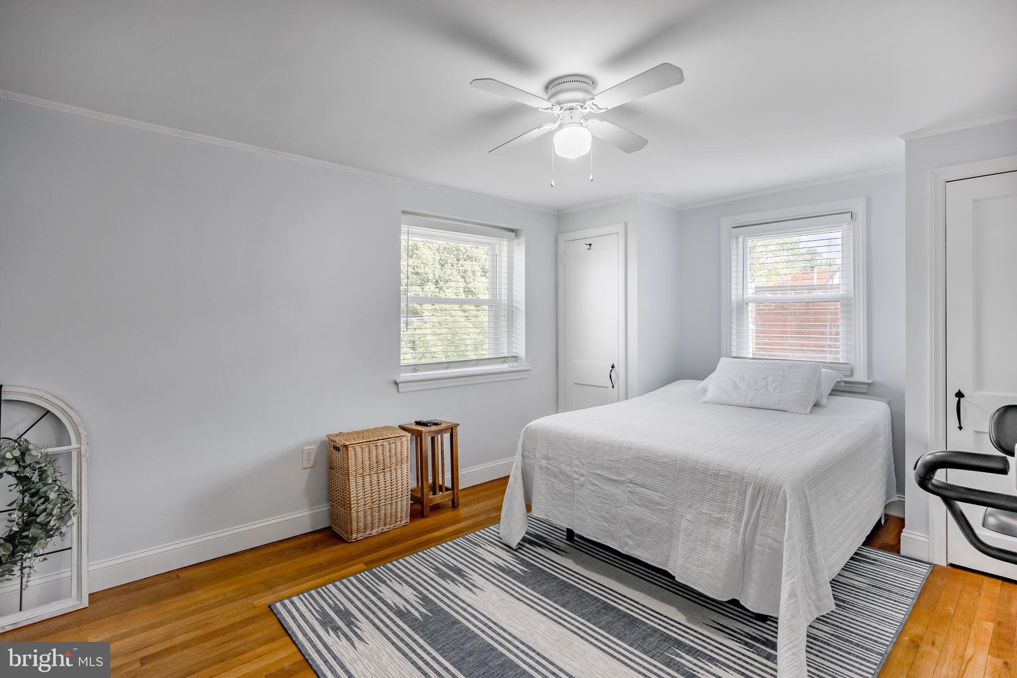 36 N BROOKSIDE ROAD