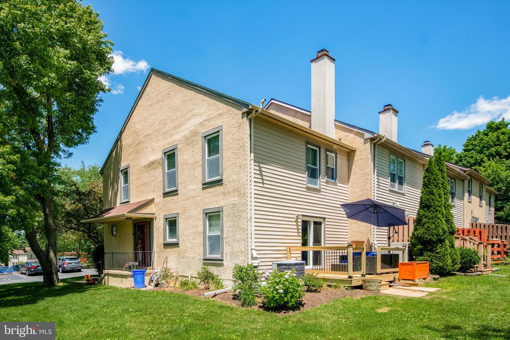 43 CABOT COURT