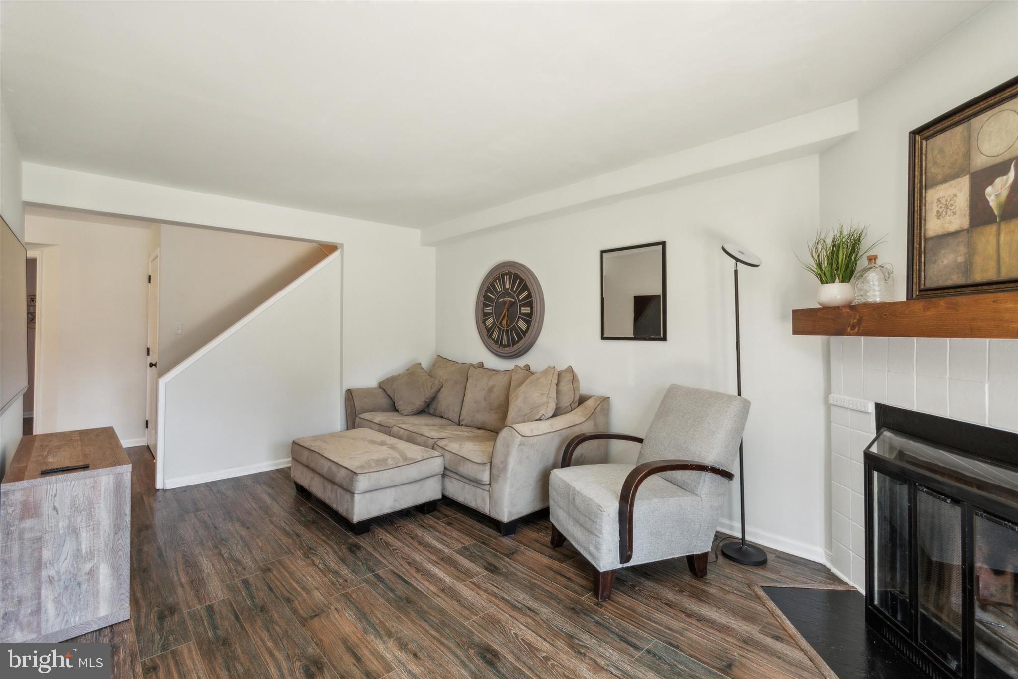 43 CABOT COURT