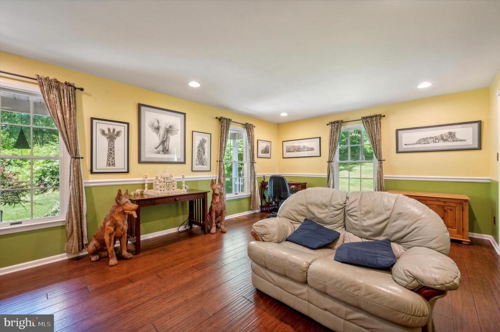 292 LLEWELLYN ROAD