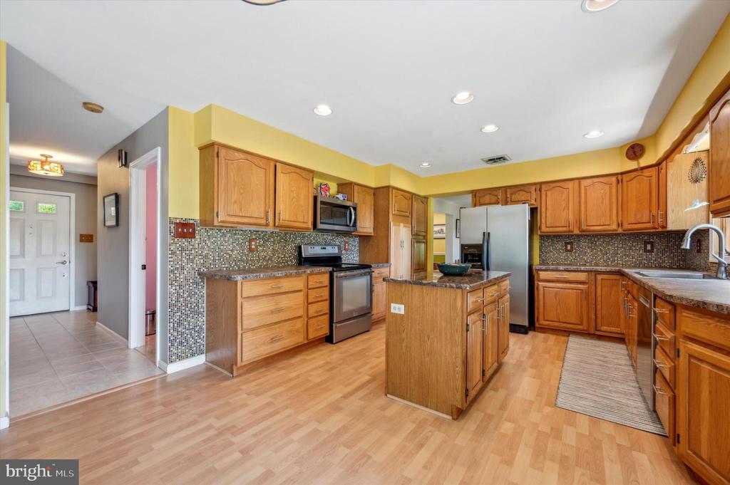292 LLEWELLYN ROAD