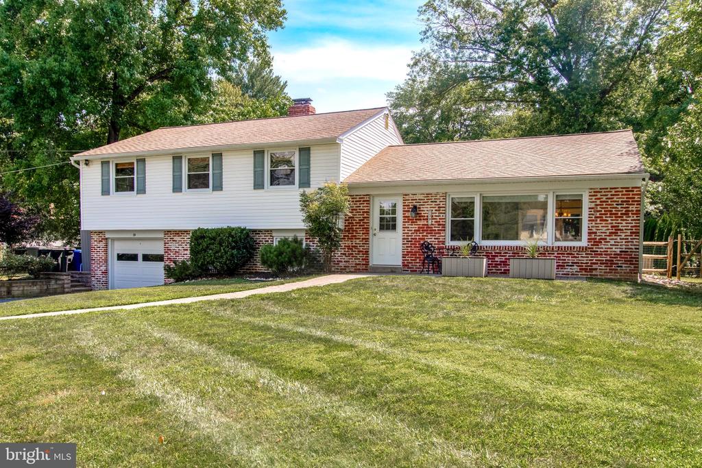 39 BAMBI LANE