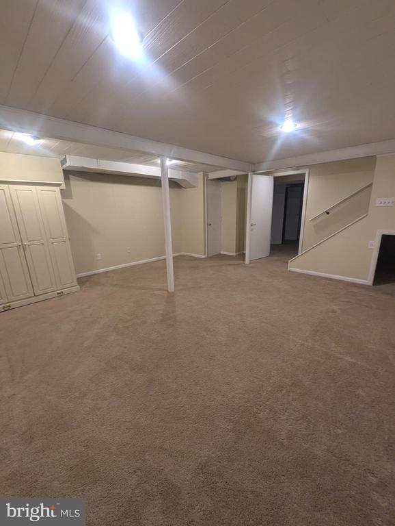 43 CABOT COURT