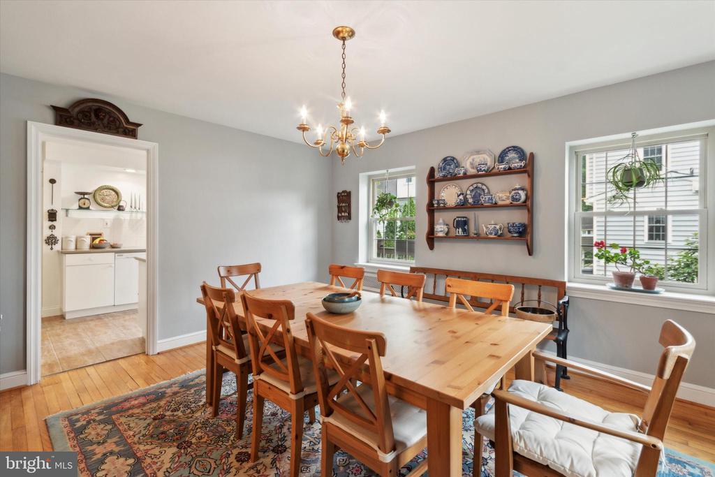 534 BROOKVIEW LANE