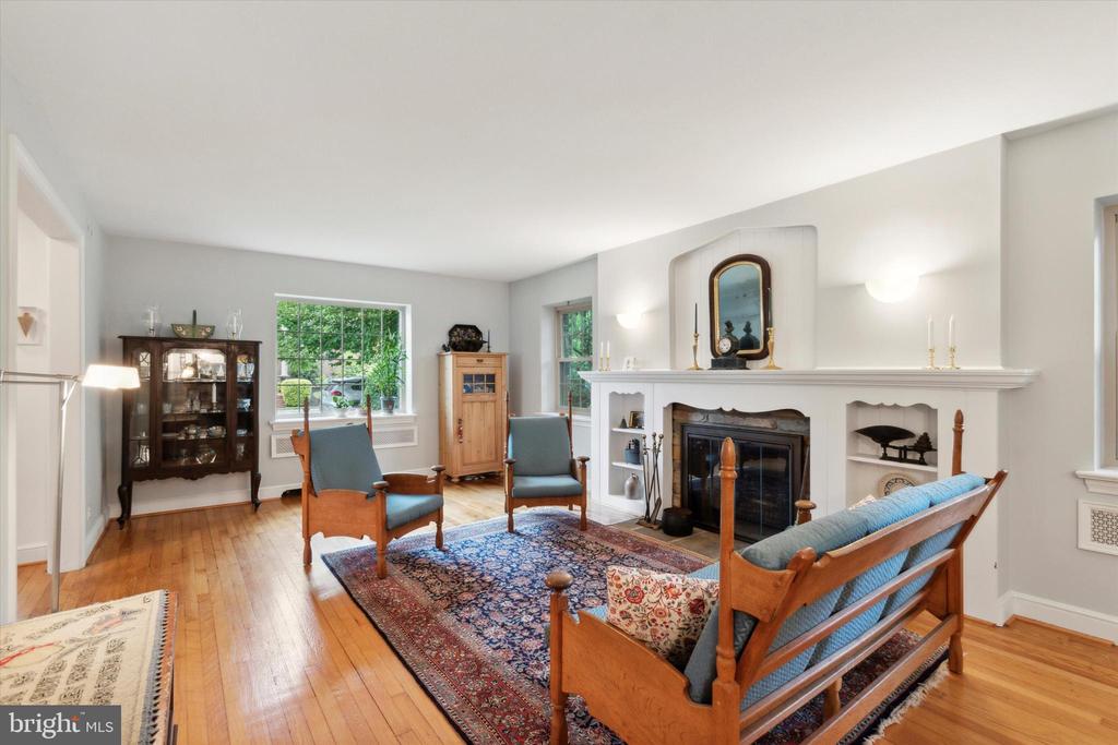 534 BROOKVIEW LANE