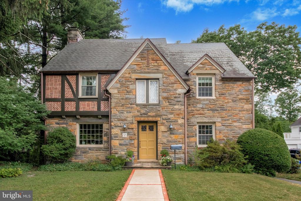 534 BROOKVIEW LANE
