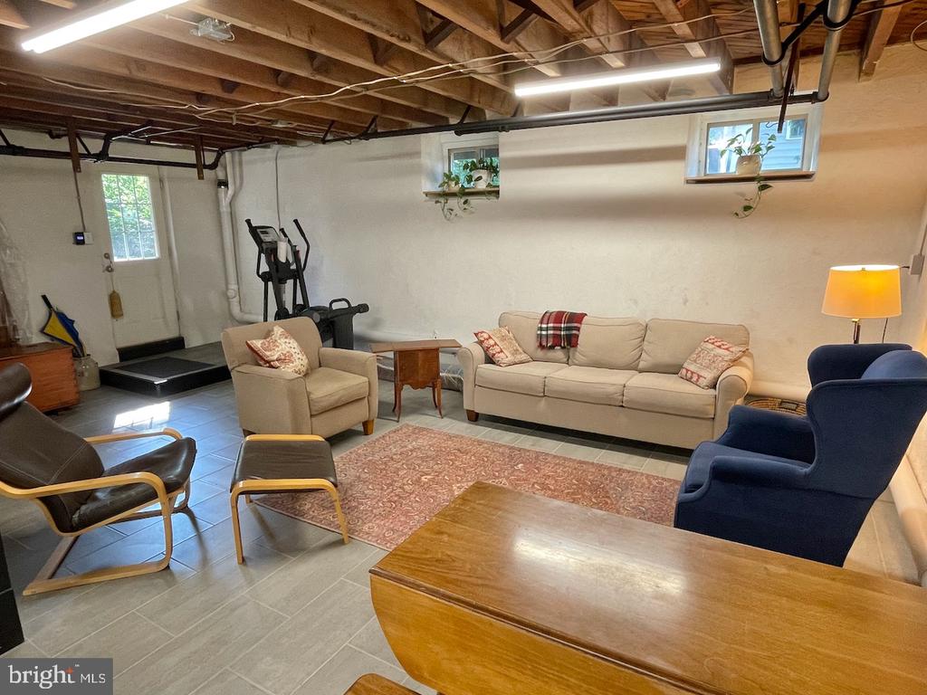 534 BROOKVIEW LANE